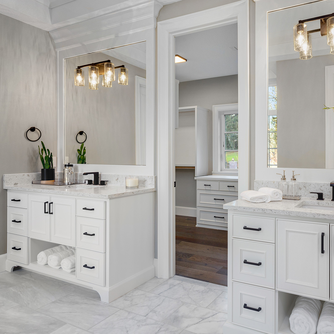 Karatepe Banyo Dolabı